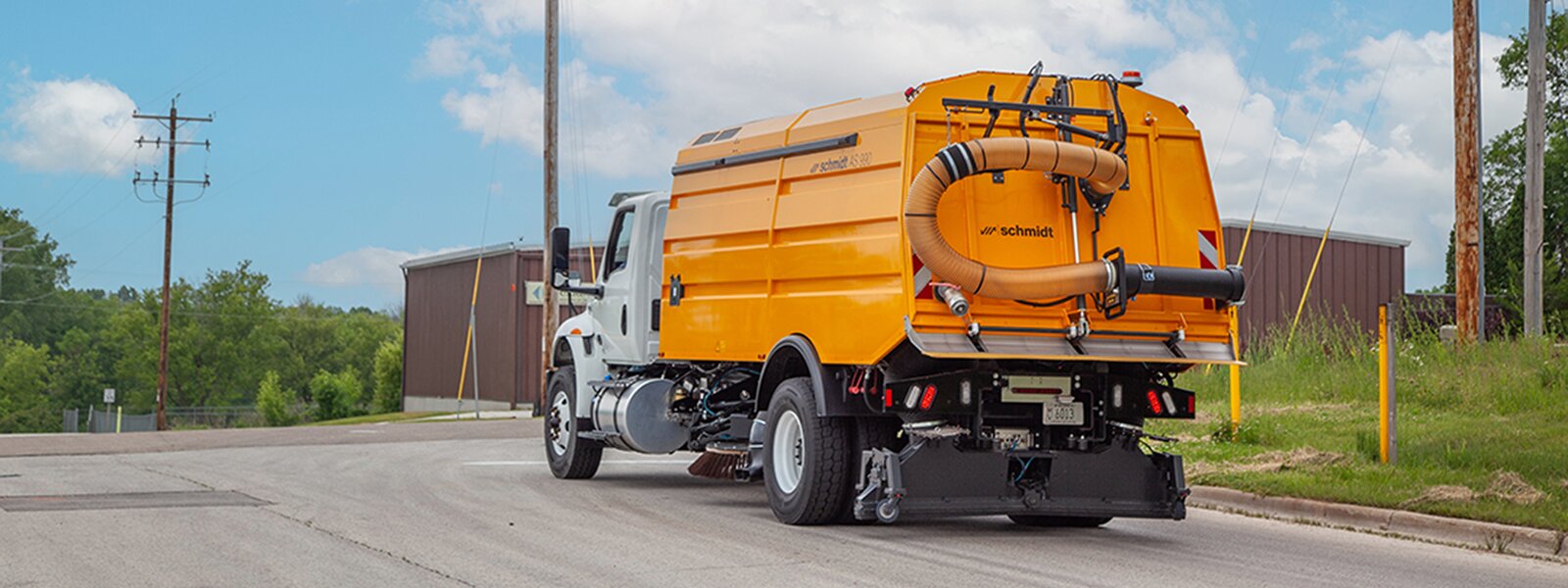Sweepers | AS 990 / ASC 990 | Aebi Schmidt Group
